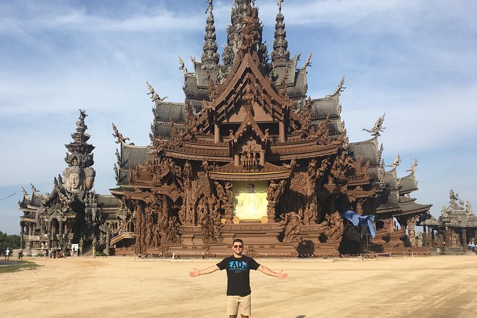 The Sanctuary of Truth at Pattaya Admission Ticket - Religious Iconography