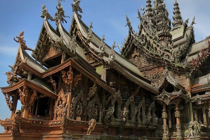 The Sanctuary Of Truth Pattaya - Elephant Interactions