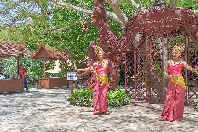 The Sanctuary of Truth Wooden Temple - Key Points