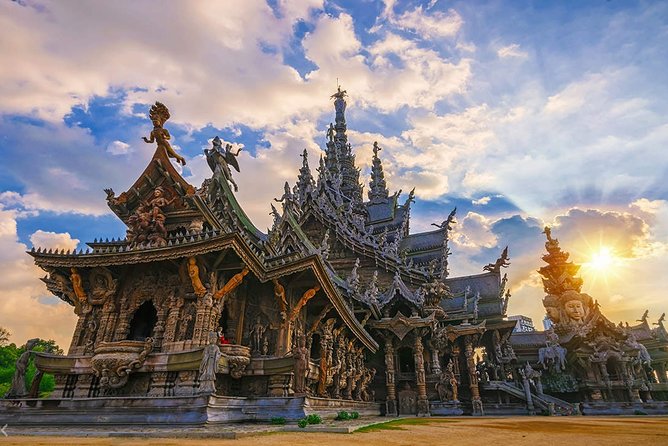 The Sanctuary of Truth Wooden Temple - Tips for Visitors