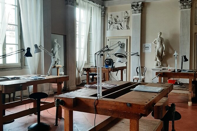 The Secret of Stradivari in Cremona: Visit the Violinmaker School - Craftsmanship and Significance
