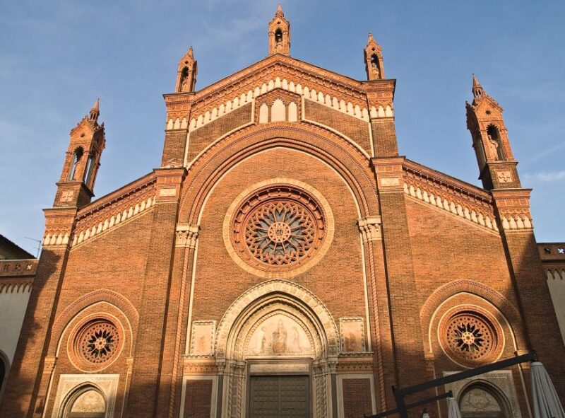 The Secrets of Brera: the District & Pinacoteca Guided Tour - Key Points