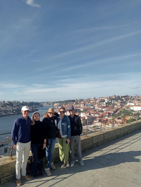 The Significant Stroll - Small Groups (6 Pax Max) - Languages and Group Size