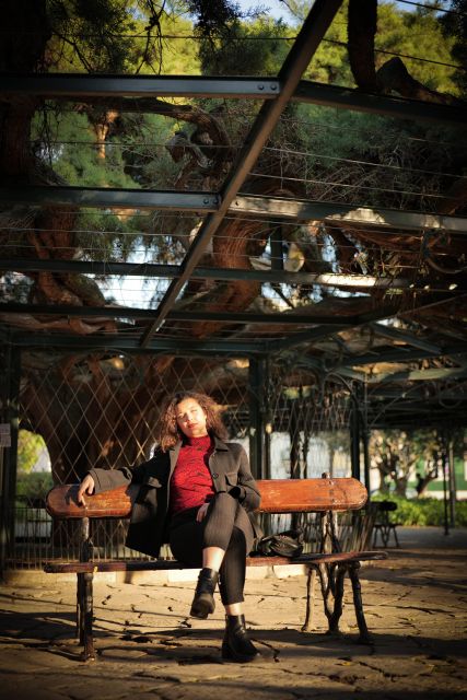 The Special Light of Lisbon: Tour Guide With Photographs - Key Points