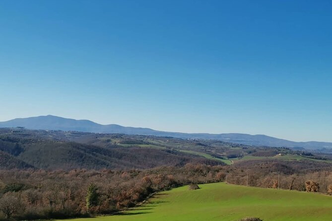 The Spell of Lake Trasimeno - Trekking Tour - Flexible Tour Experiences