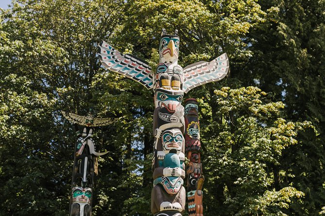 The Stanley Park Tour by Cycle City Tours - Exploring Stanley Park