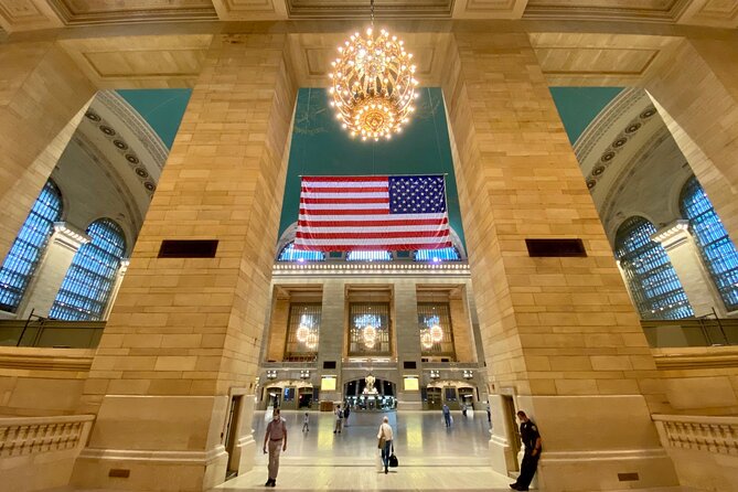 The Story of Grand Central Terminal: An Art And Engineering Marvel - Experiencing the Grandeur of Grand Central