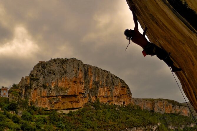 The Suspension Bridges of Chulilla From Alicante - Meeting and Pickup