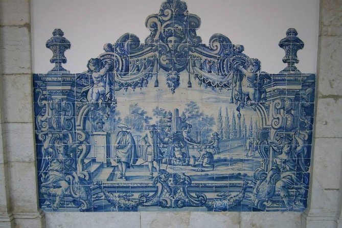 The Tiles of Lisbon - Cultural Significance of Tile Art