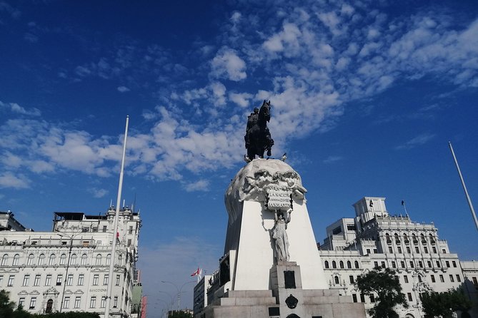 The Top 5 Must See in Lima! All-inclusive - Plaza De Armas Exploration