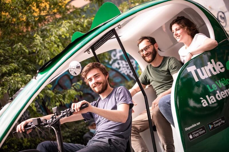 The Tout Paris Private Rickshaw Bike Tour With Audio Guide - Tour Experience
