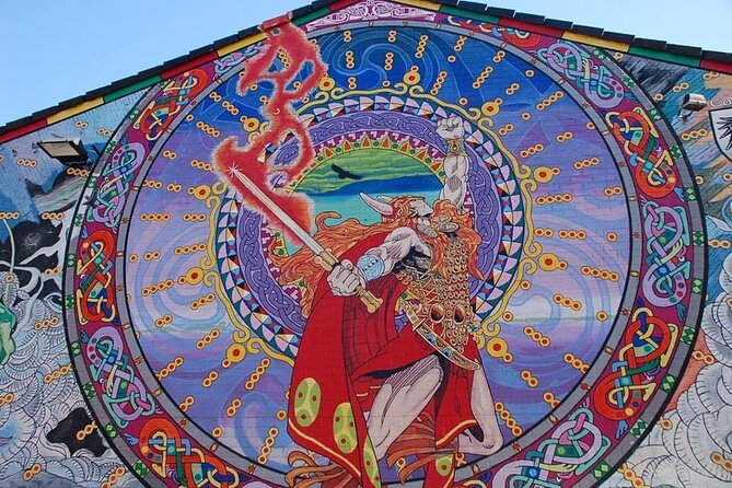 The Troubles and Iconic Black Taxi Driver Private 2 Hrs Tour - Tour Overview and Highlights