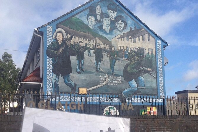 The Troubles and Iconic Black Taxi Driver Private 2 Hrs Tour - Cancellation and Booking Policies