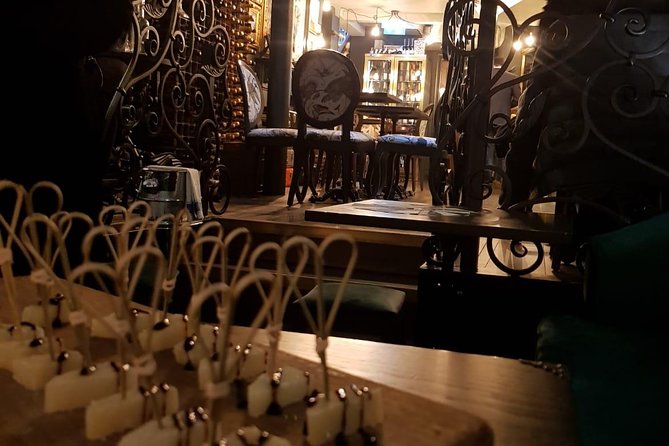 The Ultimate Cheese Crawl - Sohos Little Italy
