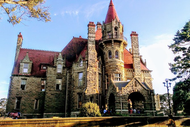 The Ultimate Group Package Tour of Victoria - Getting to the Tour