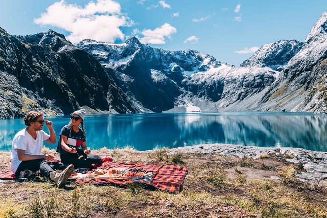 The Ultimate Milford Sound Experience by Helicopter From Queenstown - Meeting and Pickup Arrangements
