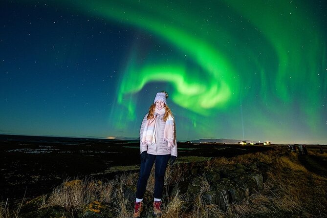 The Ultimate Northern Lights Tour With All Inclusive - Experiencing the Northern Lights
