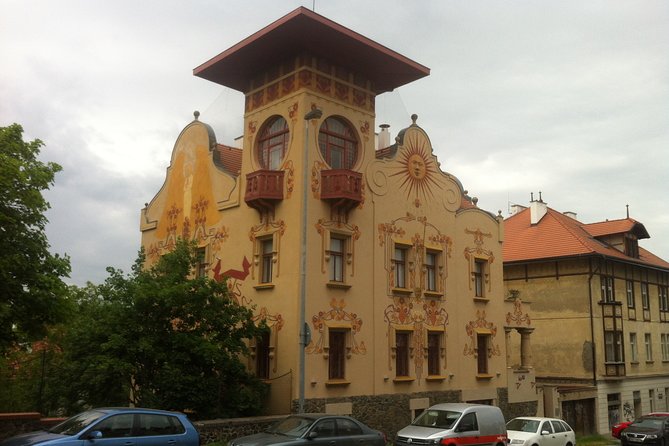 The Ultimate Prague History Tour - Guide Expertise and Background