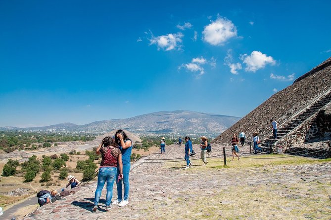 The Ultimate Pyramids of Teotihuacan Private Day Trip - Accessibility and Requirements