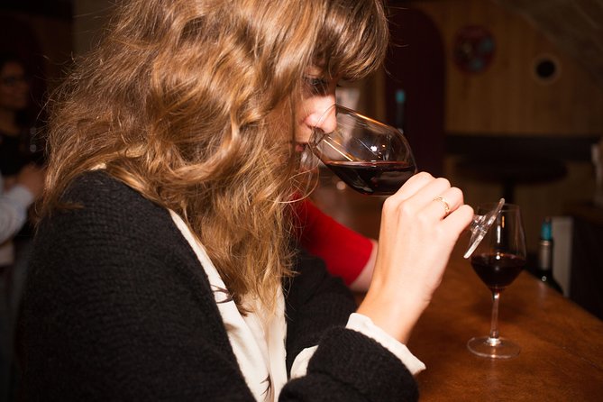 The Ultimate Wine and Cheese Tasting (10 Cheeses, 10 Wines) - Group Size