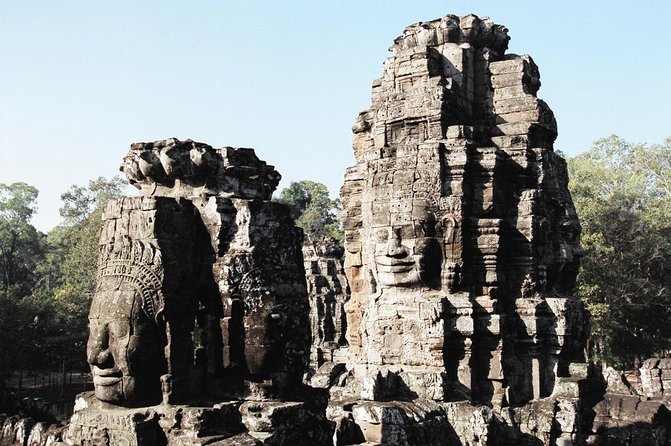 The Unmissable Realm of Angkor Thom - Dress Code and Visitor Guidelines