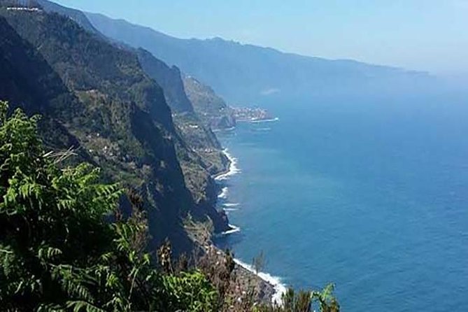 The Unspoiled North East Coast Tour - Santana