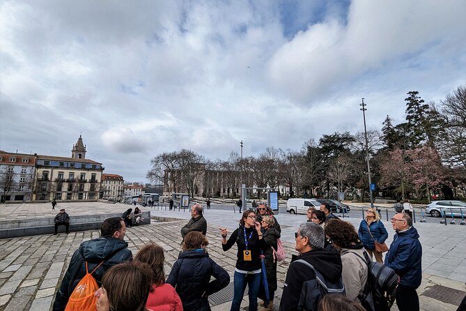 The Unvanquished Tour in Porto City Center - Guides and Their Expertise