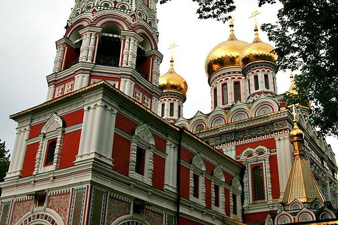 The Valley of the Roses and Koprivshtitsa - Discovering Kazanluk