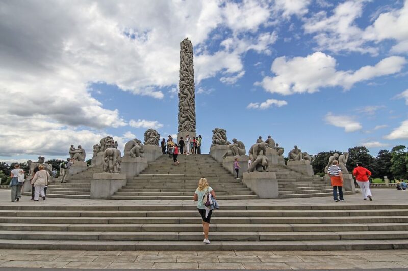 The Vigeland Park in Oslo: Insta-Perfect Walk With a Local - Experience Highlights