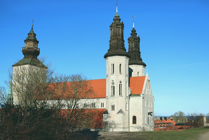The Visby Witch Trials: A Self-Guided Audio Walking Tour Game - Exploring the Notorious Witch Trials
