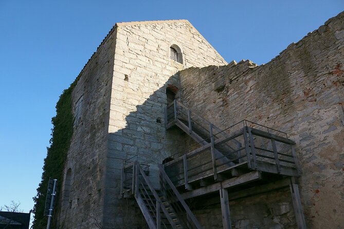 The Visby Witch Trials: A Self-Guided Audio Walking Tour Game - Uncovering the Witches Legacy in Visby