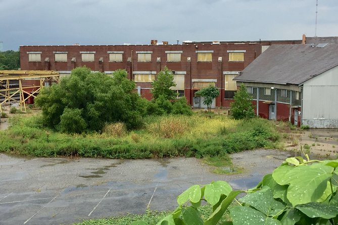 The Walking Dead in the City: Private Atlanta Film Location Tour - Getting to the Meeting Point