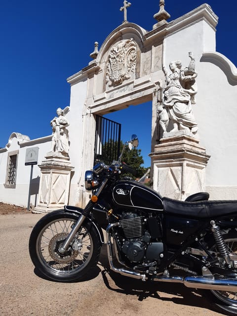 The White City Estremoz From the Middle Ages to Nowadays - Key Points