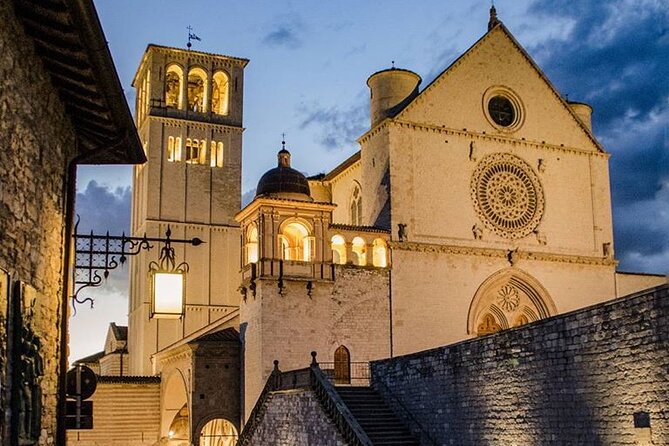 The Wonders of Assisi Private Walking Tour - Charming Town Exploration
