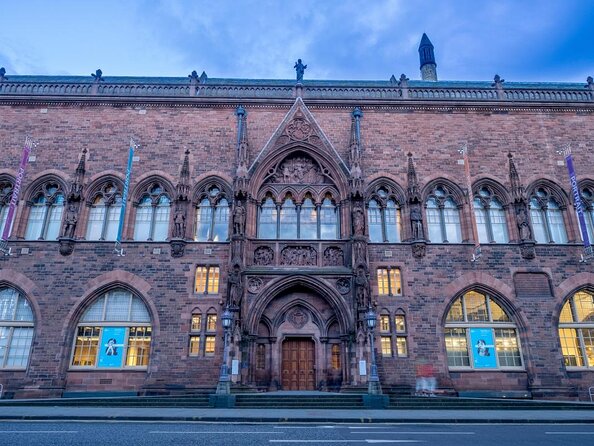Theatrical Tour in Spanish New City Edinburgh - Quick Points