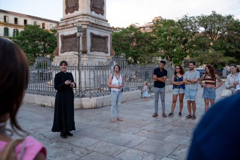 Theatrical Tour: Malaga Comes to Life - Tour Details