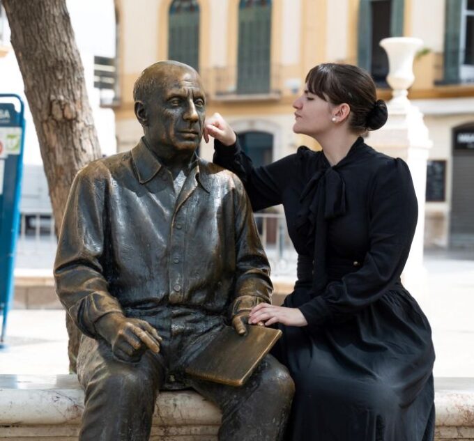Theatrical Tour: Malaga Comes to Life - Interaction With Characters