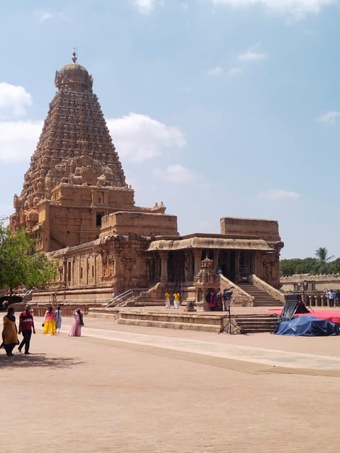 Thekkady, Madurai, Chettinadu, Trichy, Tanjore in 2 Days. - Itinerary Day 1
