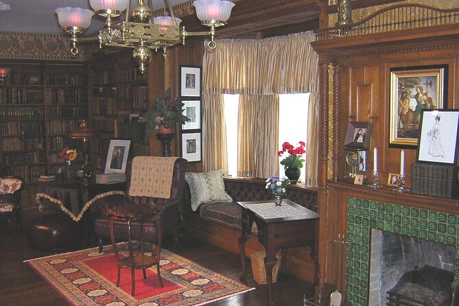 Theodore Roosevelt Inaugural National Historic Site Admission and Guided Tour - Tour Duration and Group Size