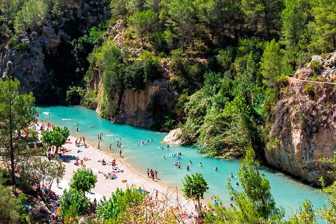 Thermal Springs in Montanejos and the Girlfriend Waterfall - Exploring Thermal Springs