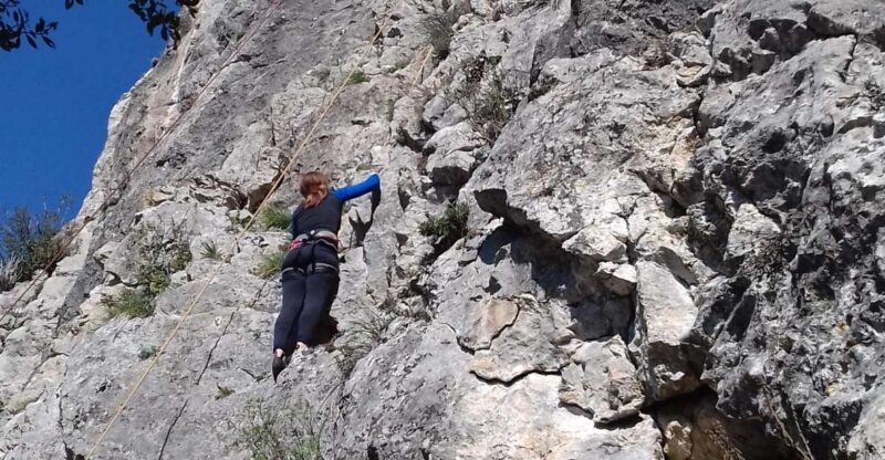THESSALONIKI: CLIMBING WITH A VIEW OF THE ALIAKMONAS DAM - The Climbing Field