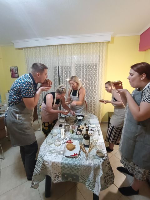 Thessaloniki: Cooking & Dining Experience With Greek Family - Drinks and Tapas