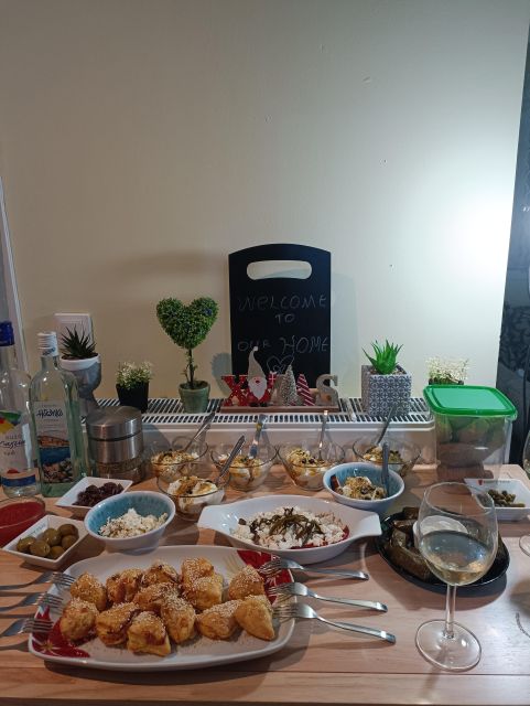 Thessaloniki: Cooking & Dining Experience With Greek Family - Booking and Reservations