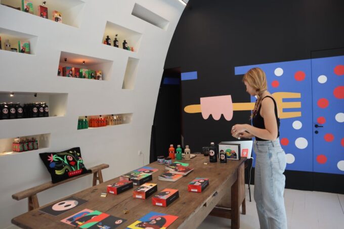 Thessaloniki: Culinary Treasures Tour With Tastings - Observing Skilled Culinary Artists at Work