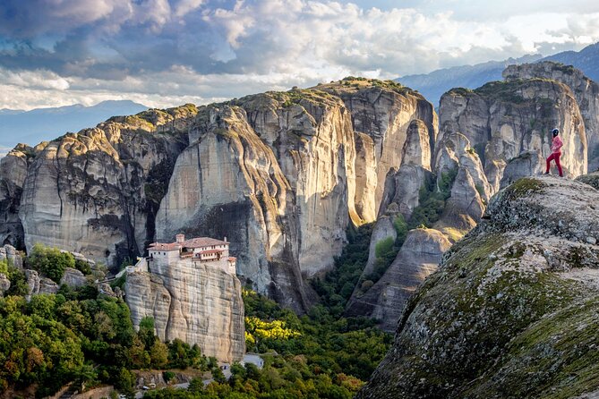 Thessaloniki: Full-Day Meteora Monasteries Tour - Quick Points