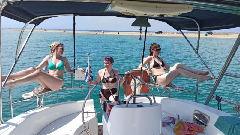 Thessaloniki: Half-Day Sailing Cruise to Shipwreck Bay - Indulging in a Greek Lunch