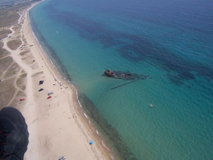 Thessaloniki: Half-Day Sailing Cruise to Shipwreck Bay - Experienced Skipper and Crew