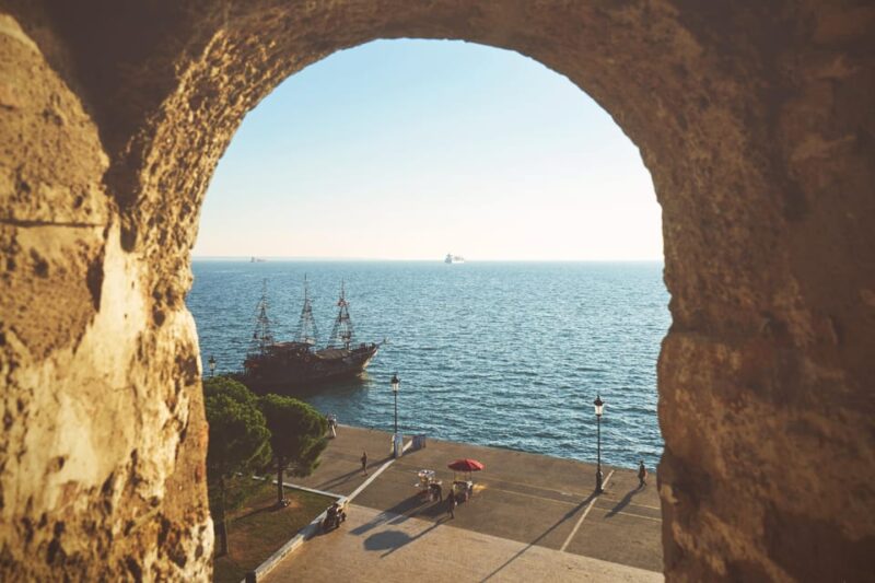 Thessaloniki Highlights: Private Minivan Hop-On Hop-Off Tour - Itinerary and Key Landmarks