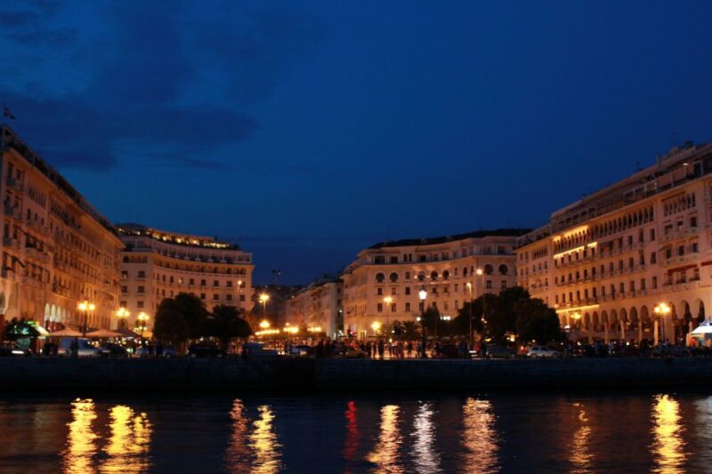 Thessaloniki: Historic Private Walking Tour - Taste the Traditional Bougatsa Dessert