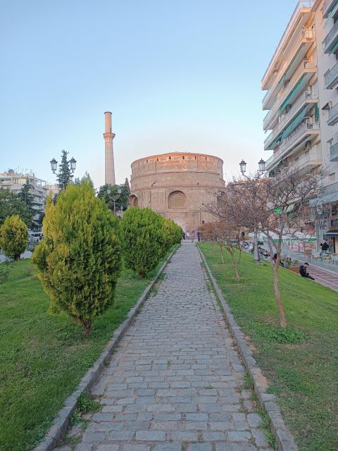 Thessaloniki : Private Welcome Walking Tour With a Local - Local Experience